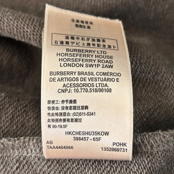 SALE!! Burberrys Sweatshirt NWOT - Picture 11 of 12